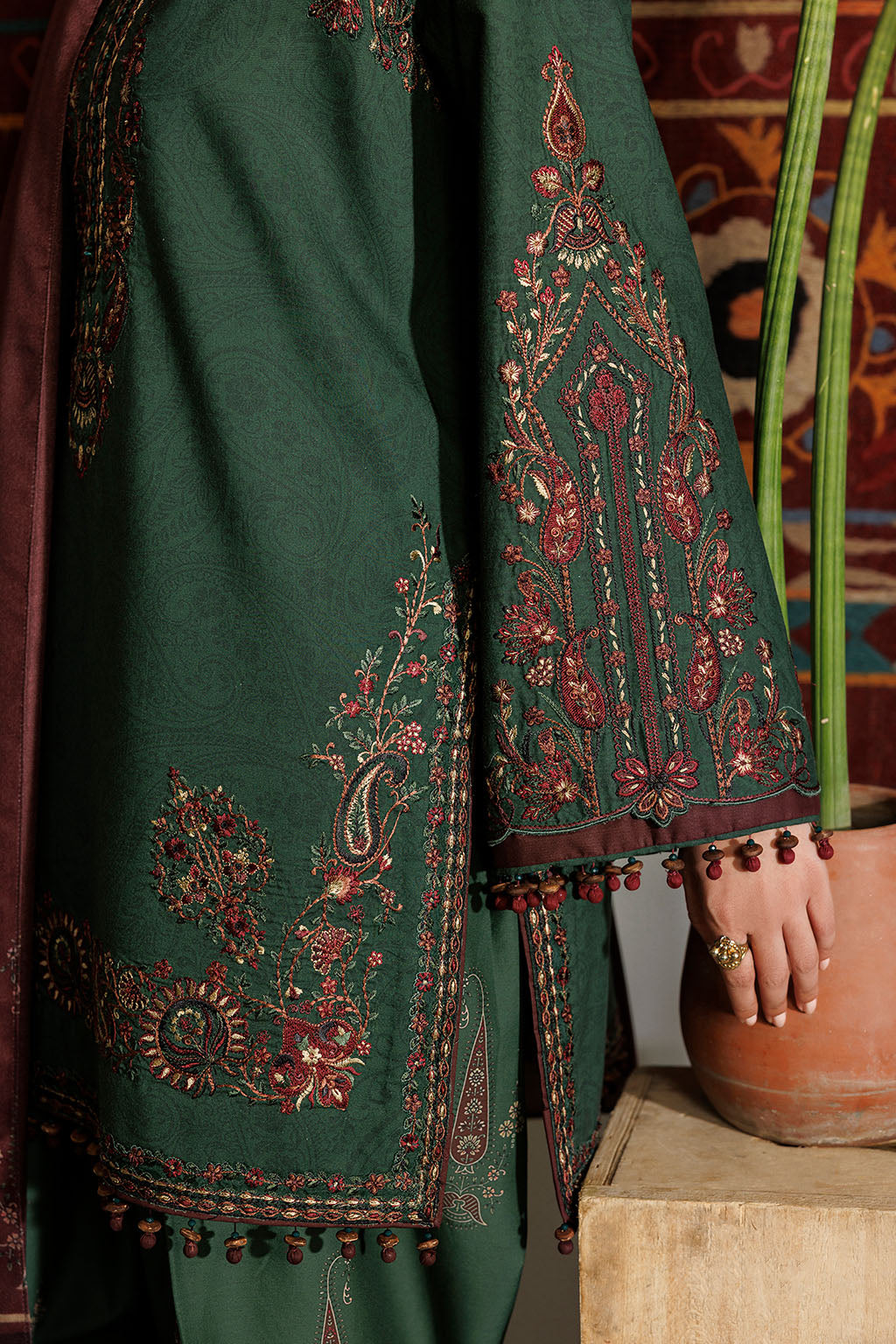 IPF-32  Embroidered Printed Viscose Linen