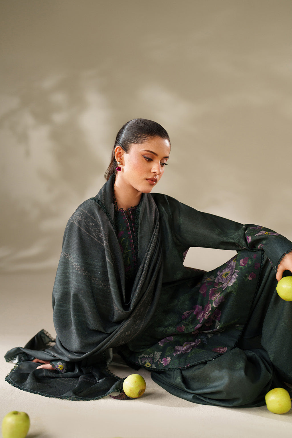 UE-567 Printed Khaddar