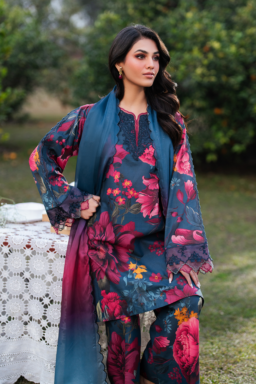 UE-401 Printed Lawn