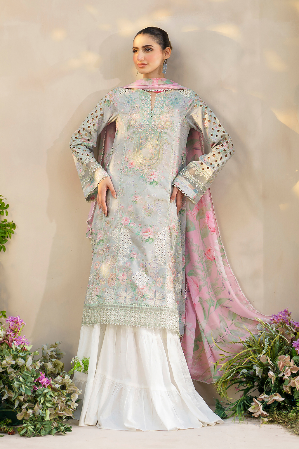 SFL-07 Embroidered Lawn - Iznik