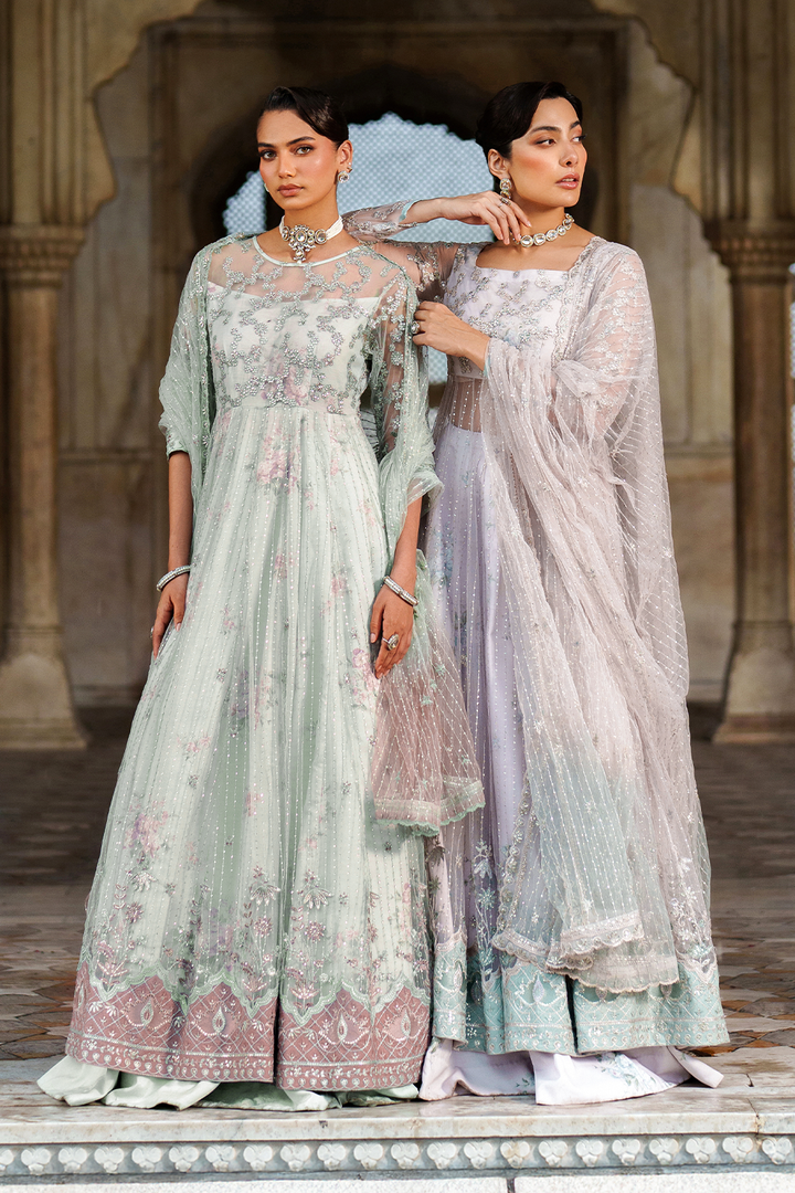 UE-552 Embroidered Net - Iznik