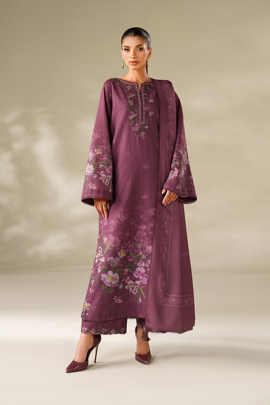 UE-566 Printed Khaddar