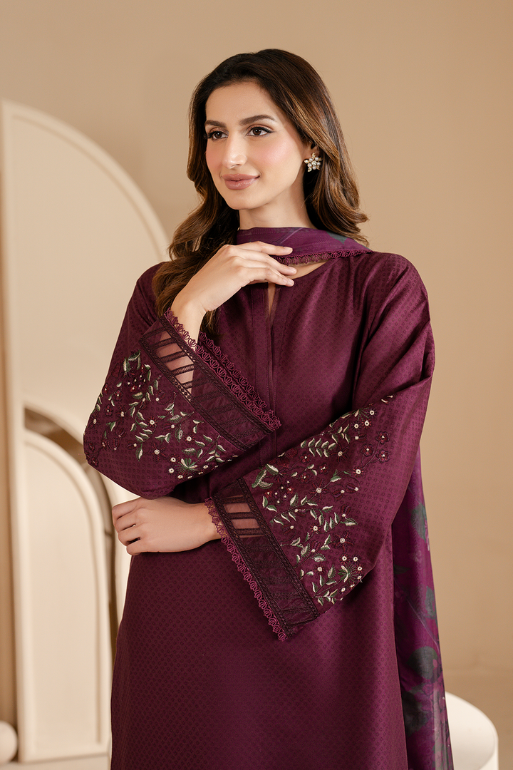 UE-463  Embroidered Lawn