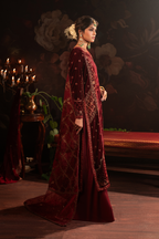 IV-45 Embroidered Velvet - Iznik