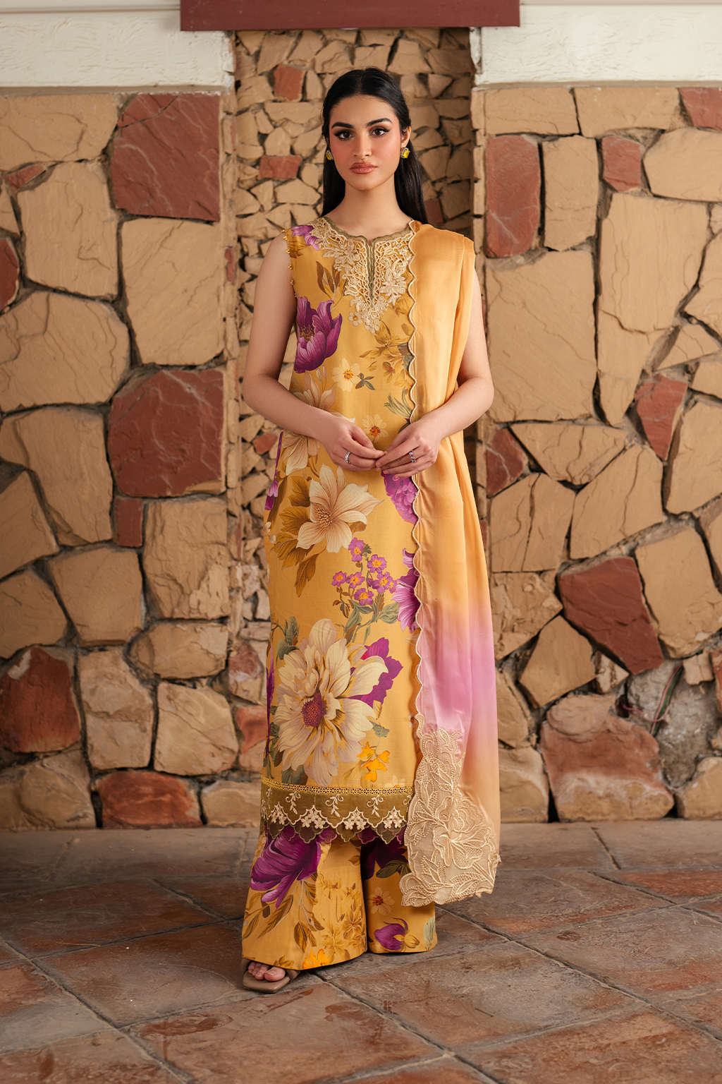 UE-400 Printed Lawn - Iznik