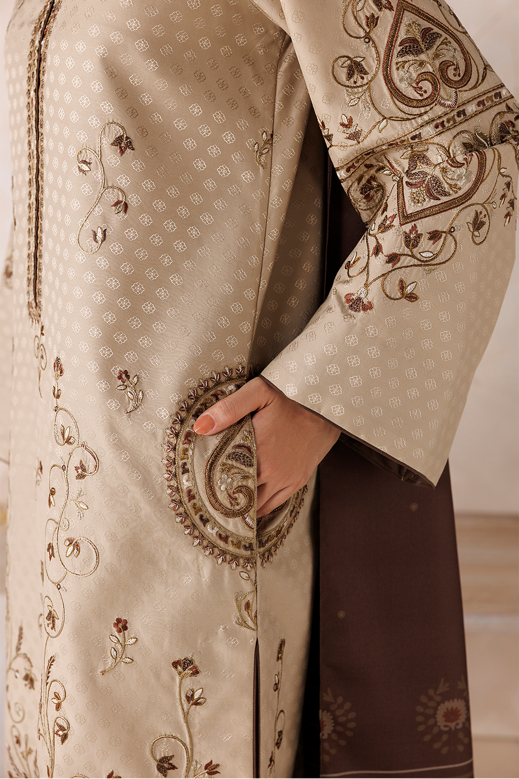 UE-748 Embroidered  Viscose Jacquard