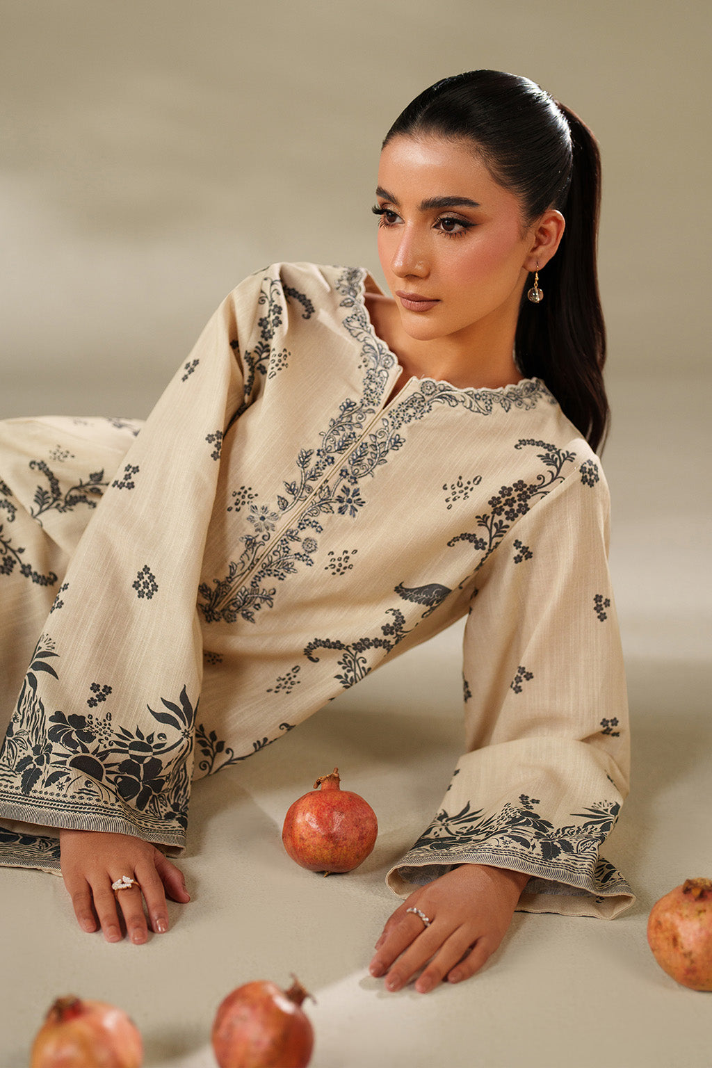 IP-333 Printed Khaddar