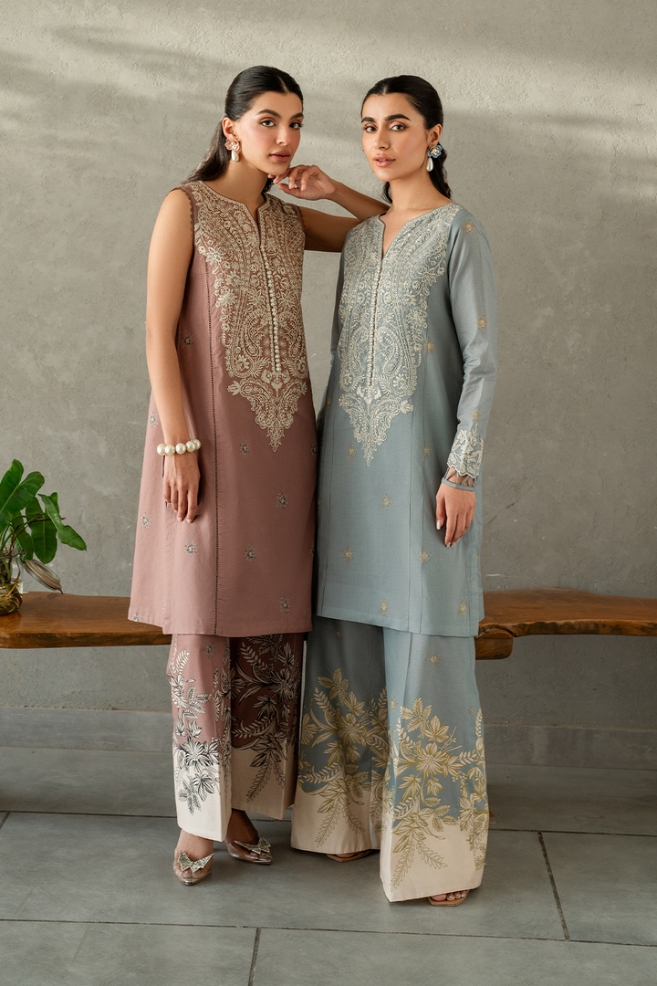 IP-306  Printed Lawn - Iznik
