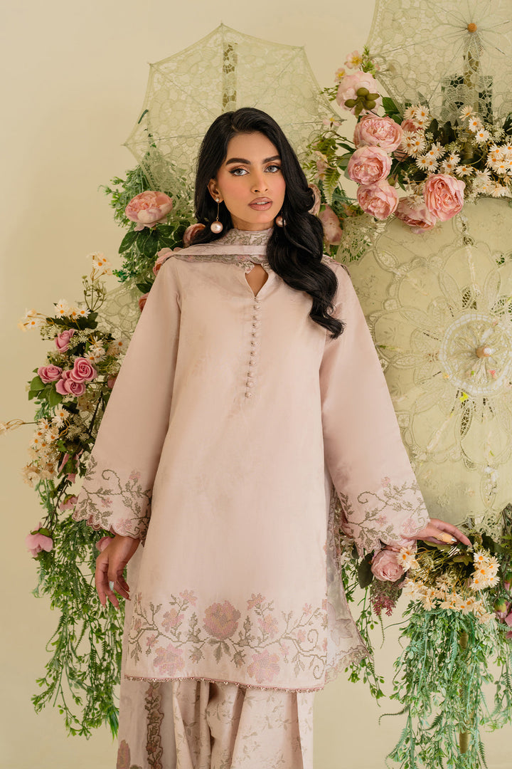 UE-424 Embroidered Textured Lawn - Iznik