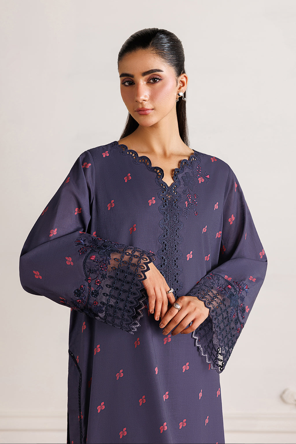 IP-370 Printed Lawn Secondary image