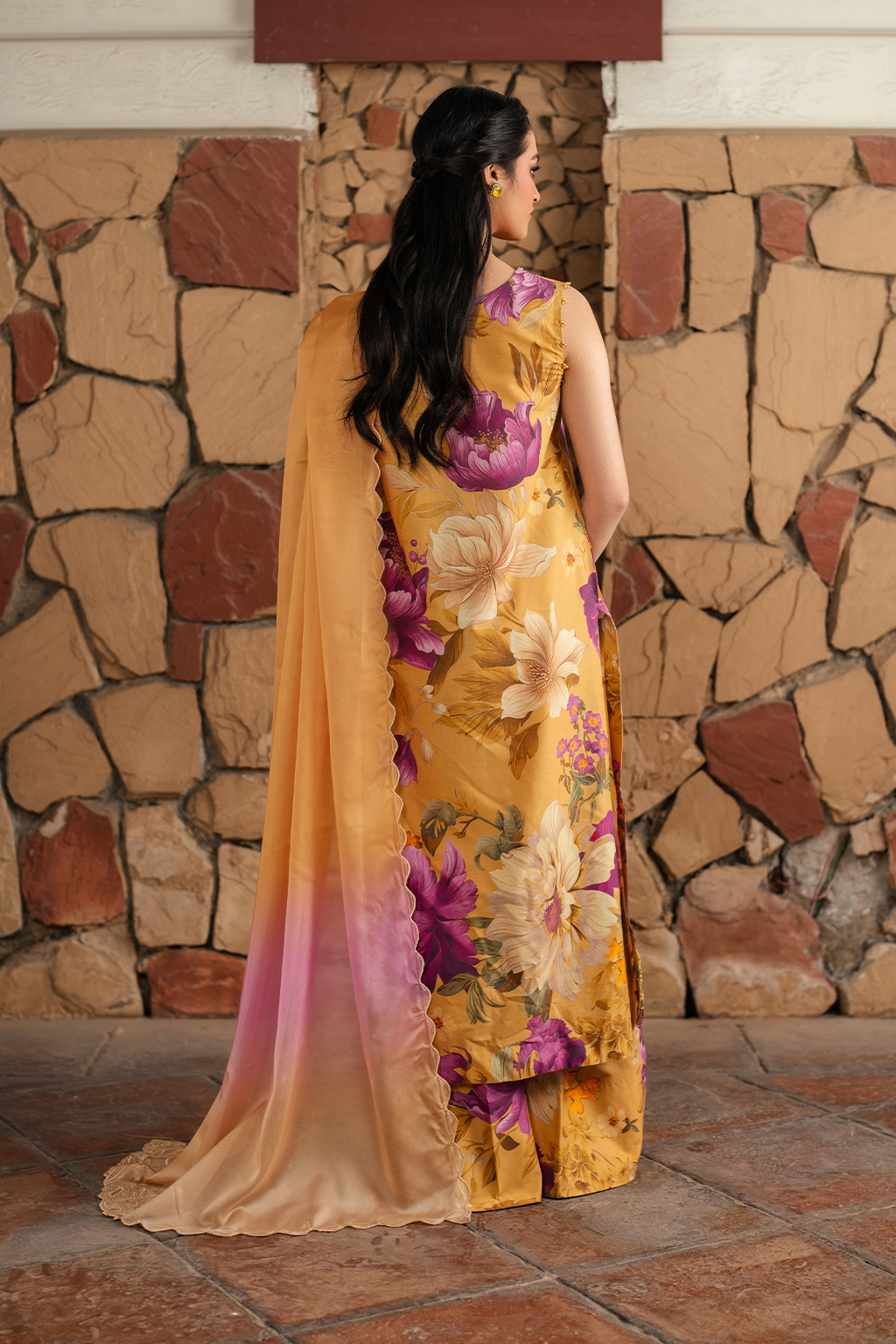 UE-400 Printed Lawn - Iznik