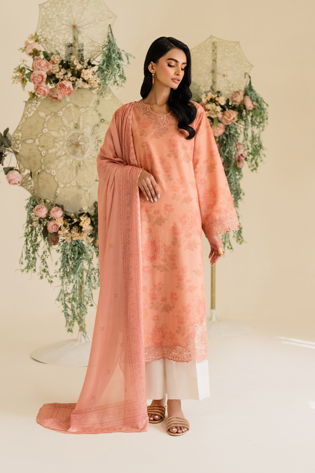 UE-433 Printed Lawn - Iznik