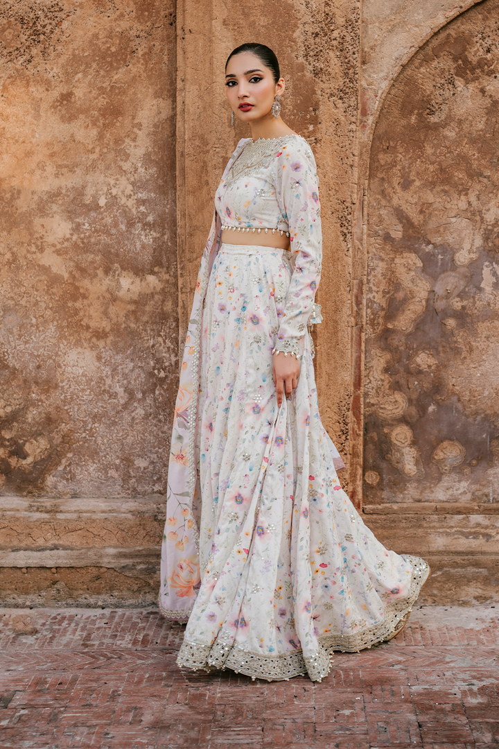 UE-316 Printed Georgette - Iznik