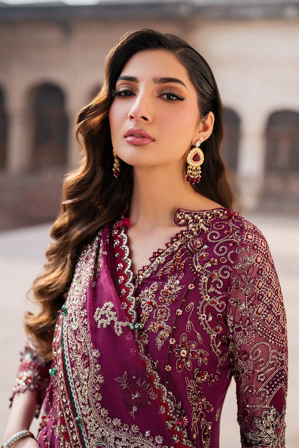 Embroidered Chiffon dress - Iznik