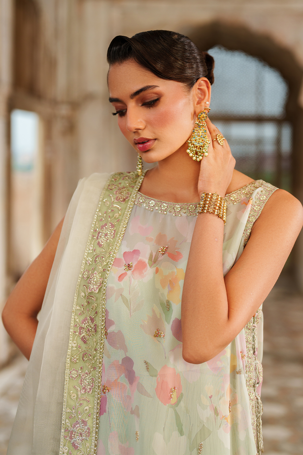 UE-549  Printed Chiffon - Iznik