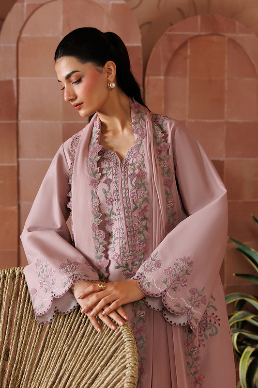 UE-700 Embroidered Lawn - Iznik