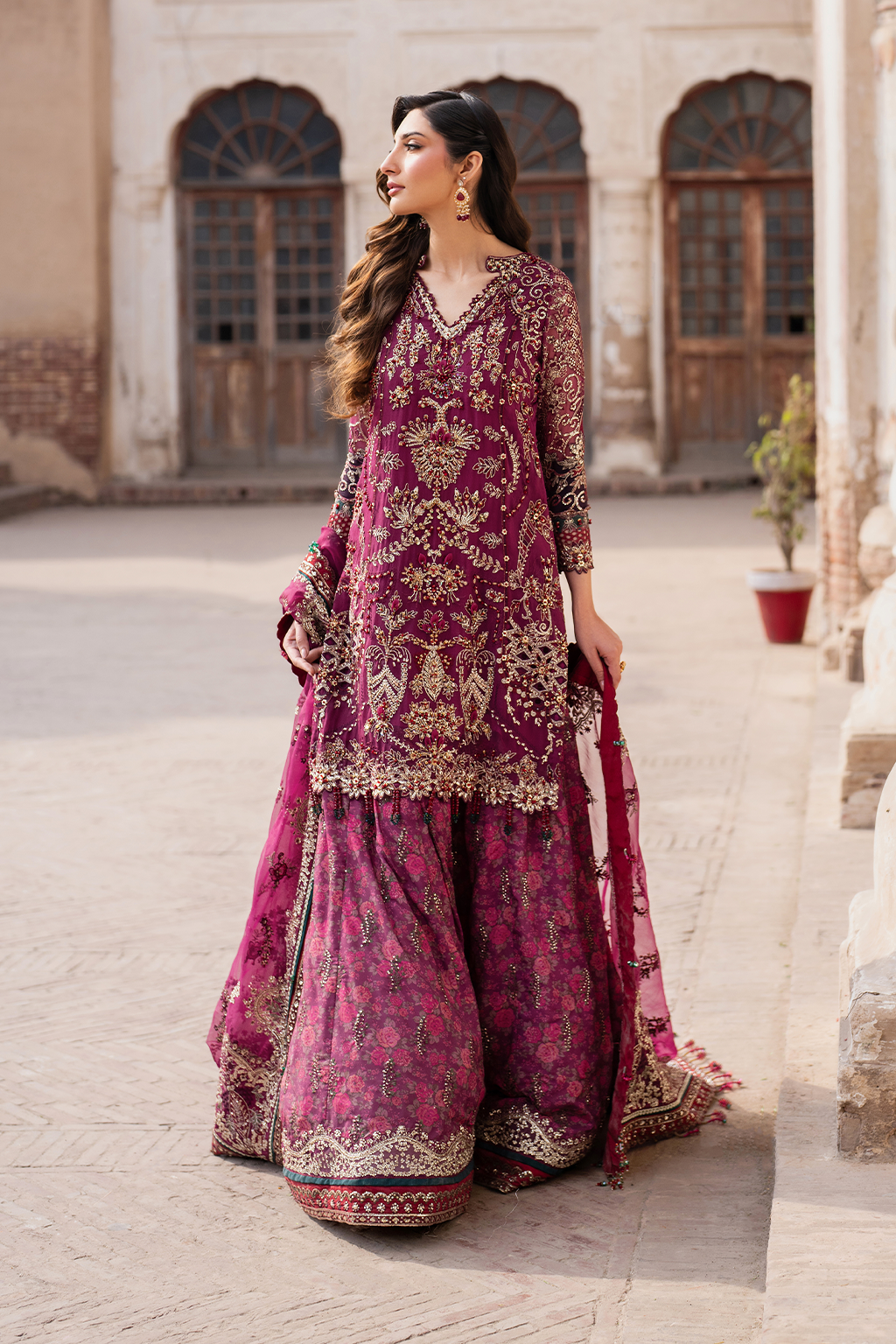 Embroidered Chiffon dress - Iznik