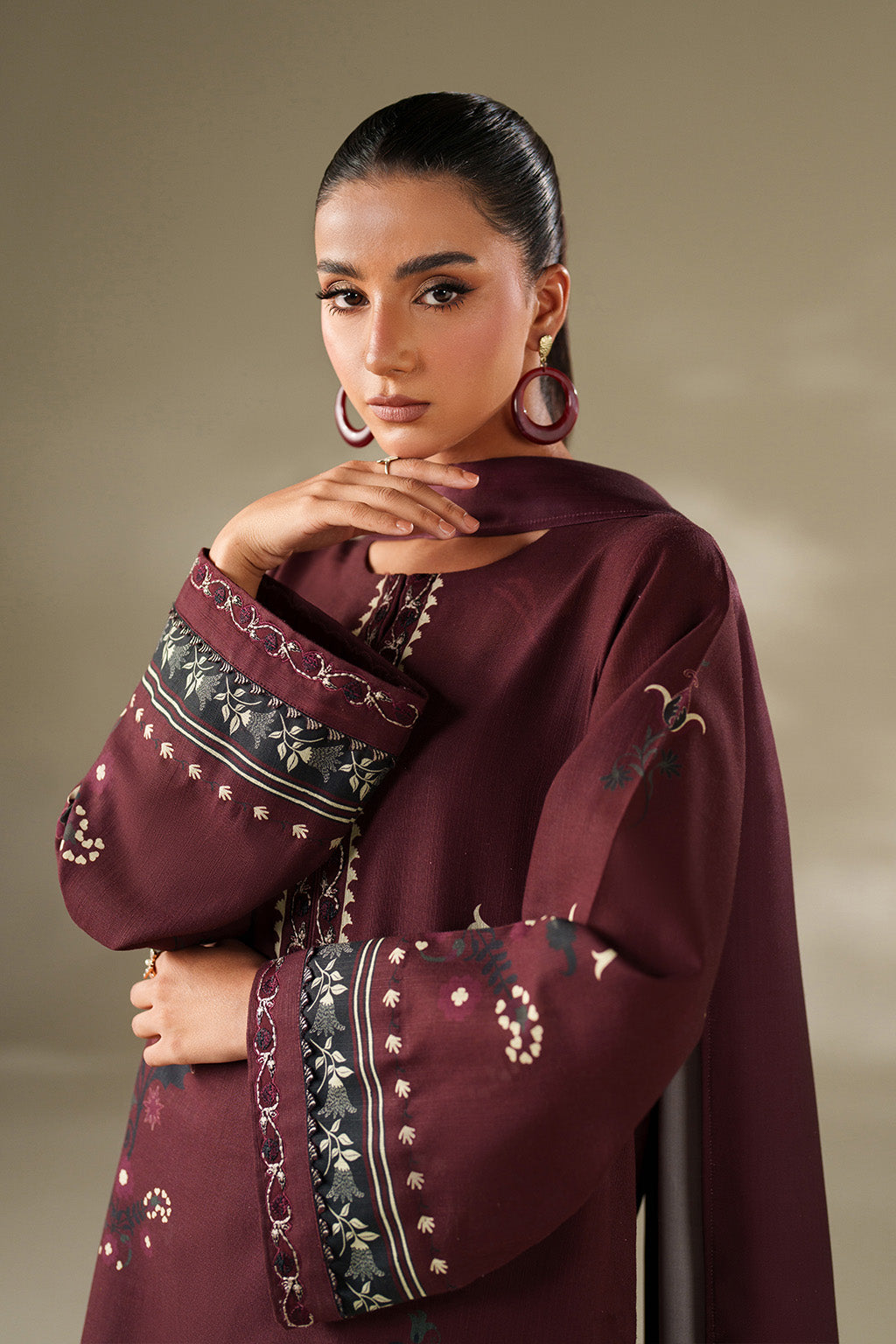UE-570 Printed Khaddar