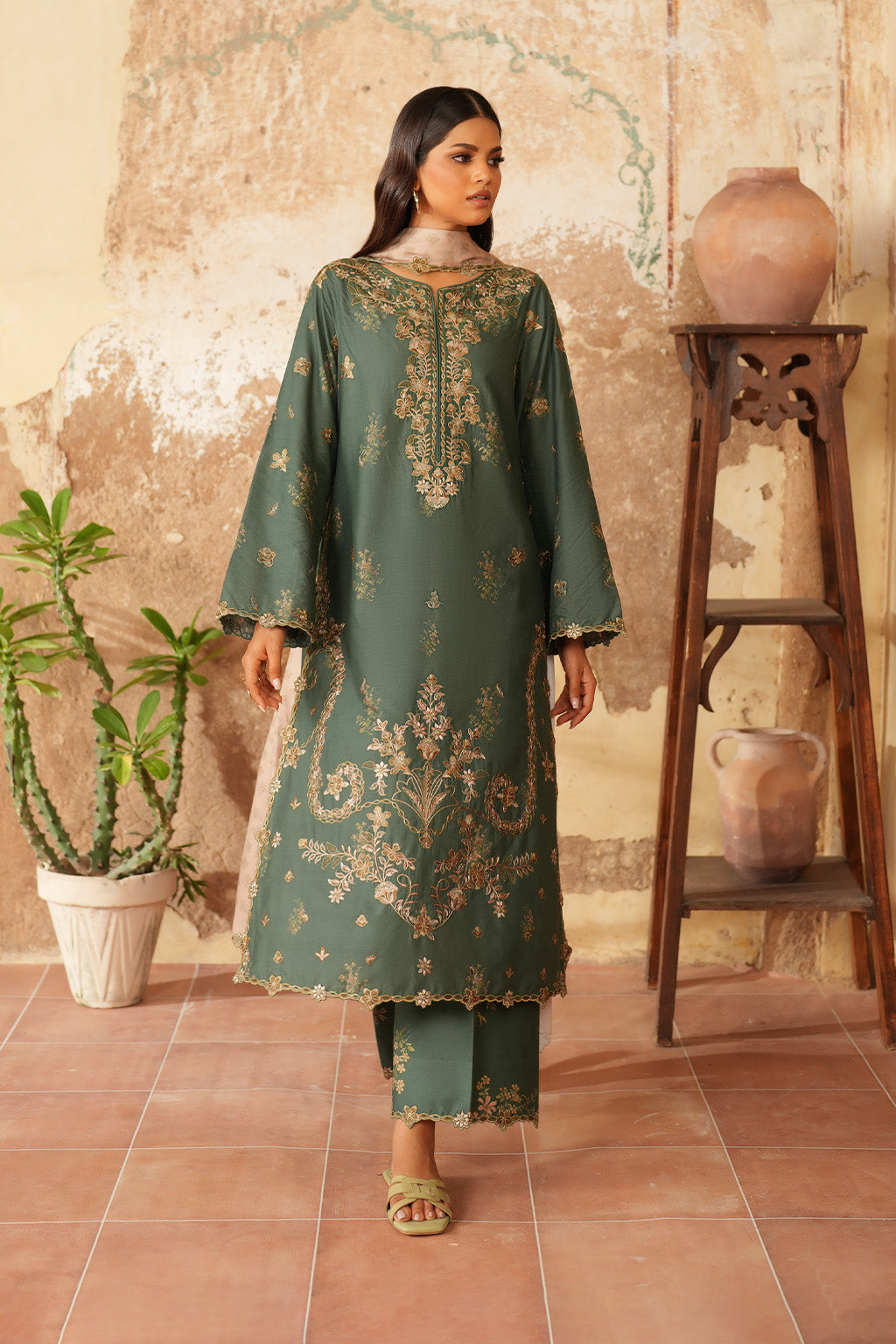 IPF-05 Embroidered Printed Linen