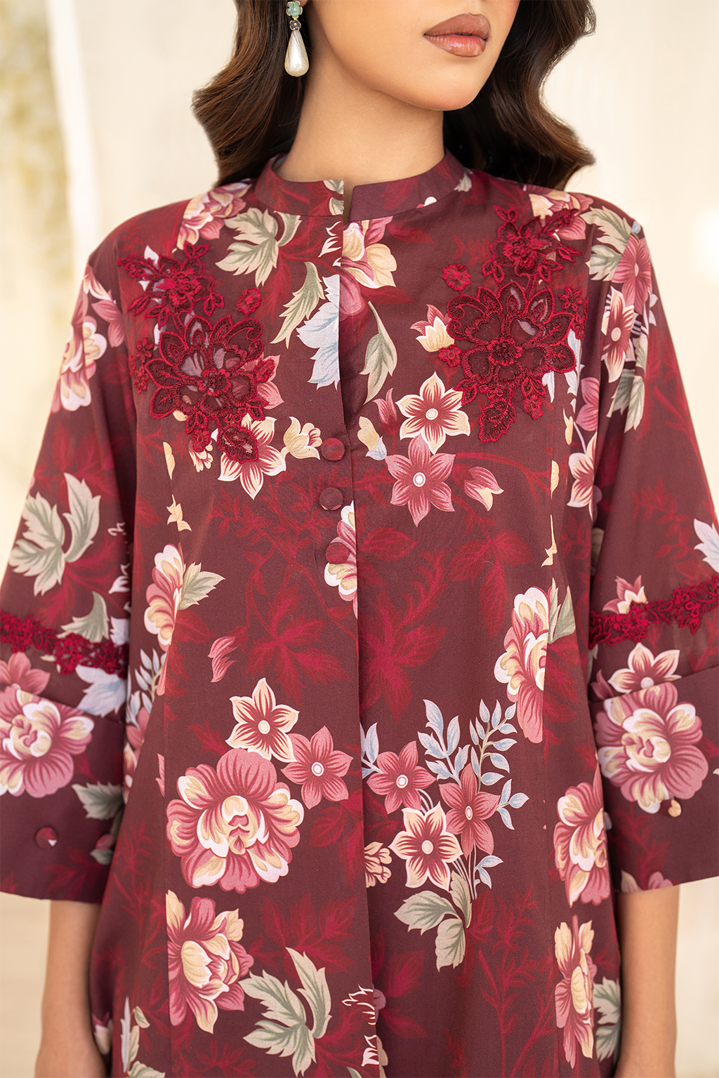 UE-439  Printed Lawn Secondary image