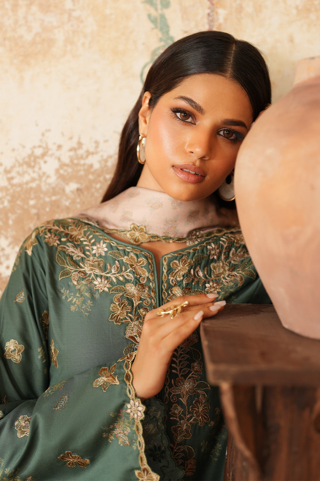 IPF-05 Embroidered Printed Linen