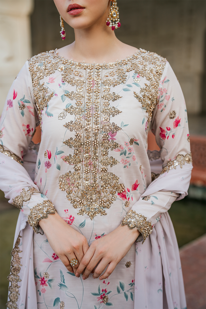 UE-318 Embroidered Raw Silk - Iznik