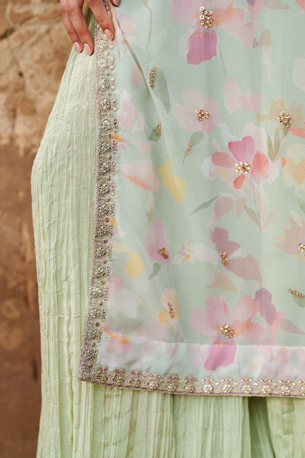 UE-549  Printed Chiffon - Iznik