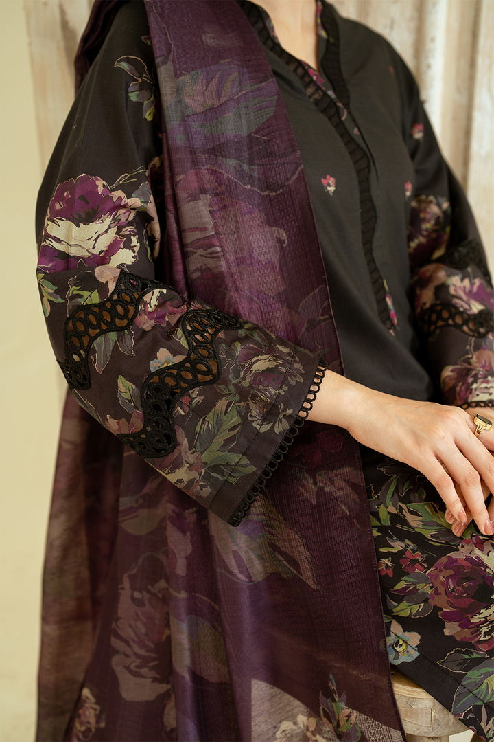 UE-449 Printed Lawn