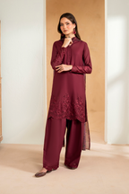 UE-484 Embroidered Lawn