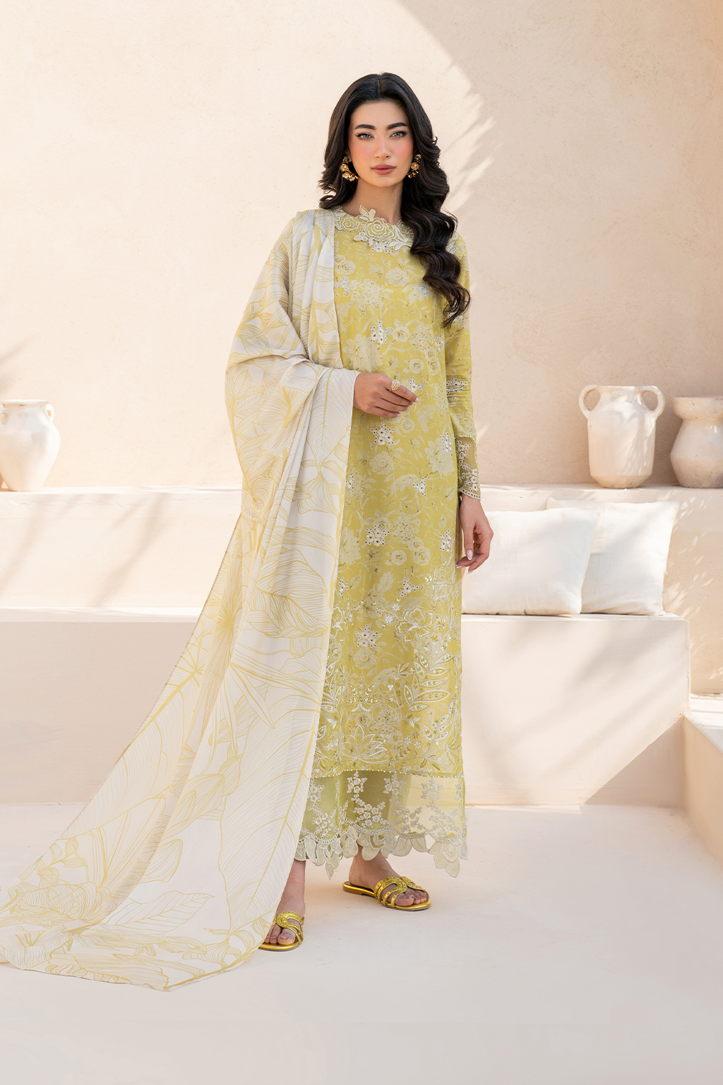 Embroidered Lawn dress - Iznik