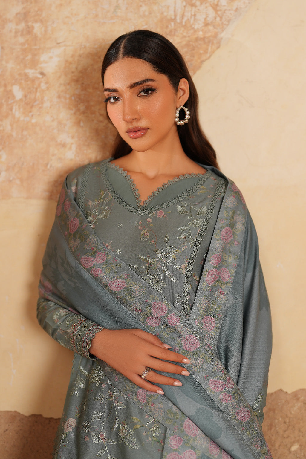 IPF-10  Embroidered Printed Linen Secondary image