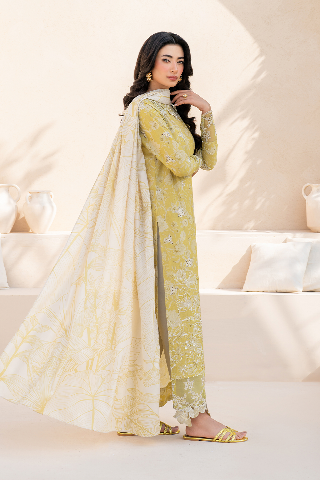 Embroidered Lawn dress - Iznik
