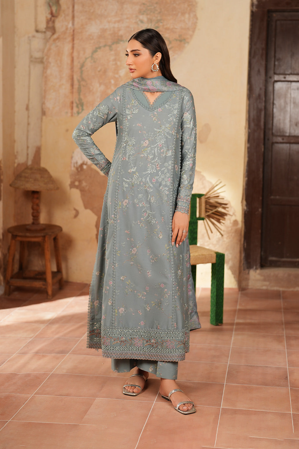 IPF-10  Embroidered Printed Linen