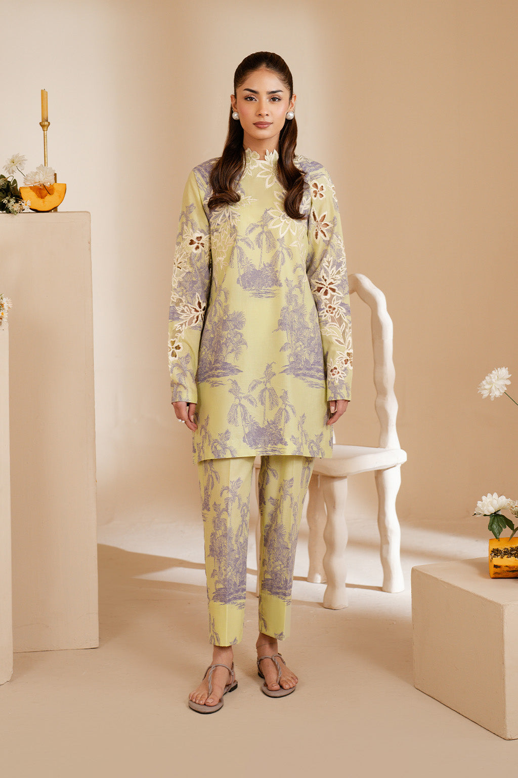 IP-314 Printed Lawn - Iznik