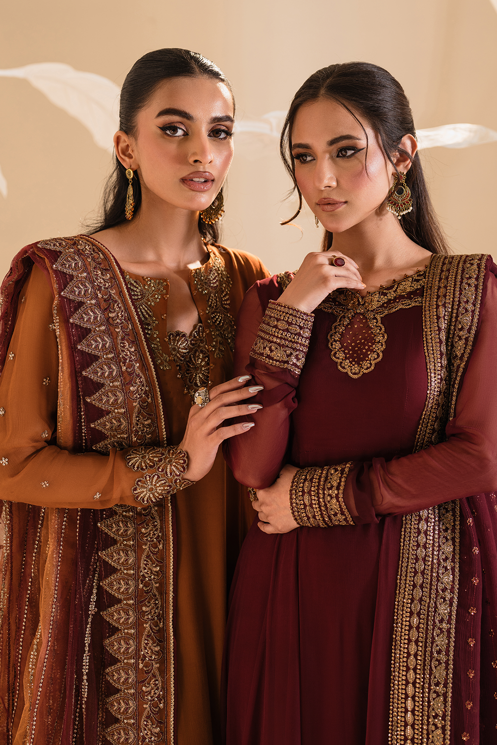 IP-285 Embroidered Chiffon - Iznik