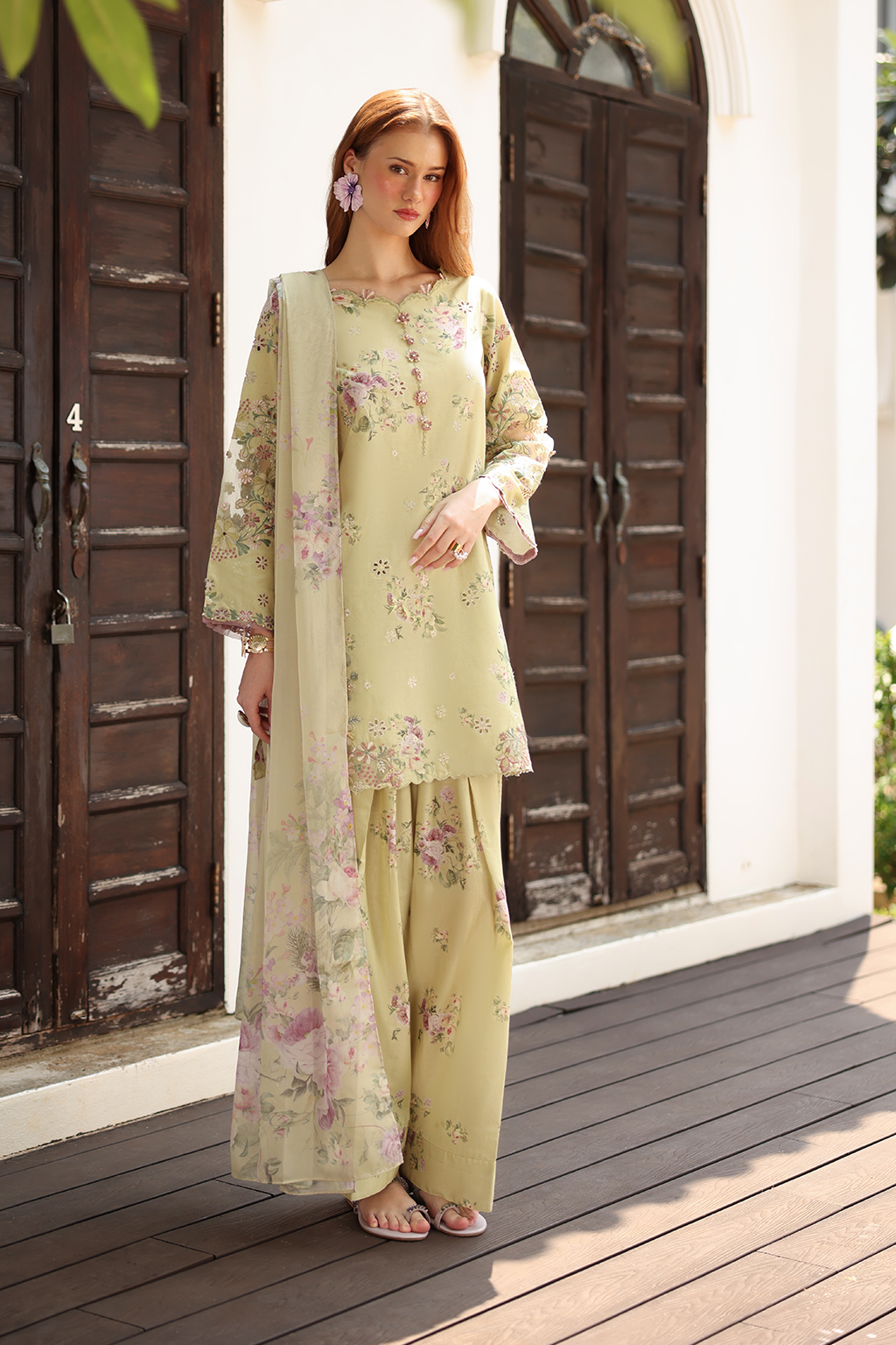 UE-523 Printed Lawn - Iznik