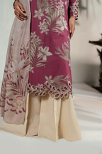 UE-396 Printed Lawn - Iznik