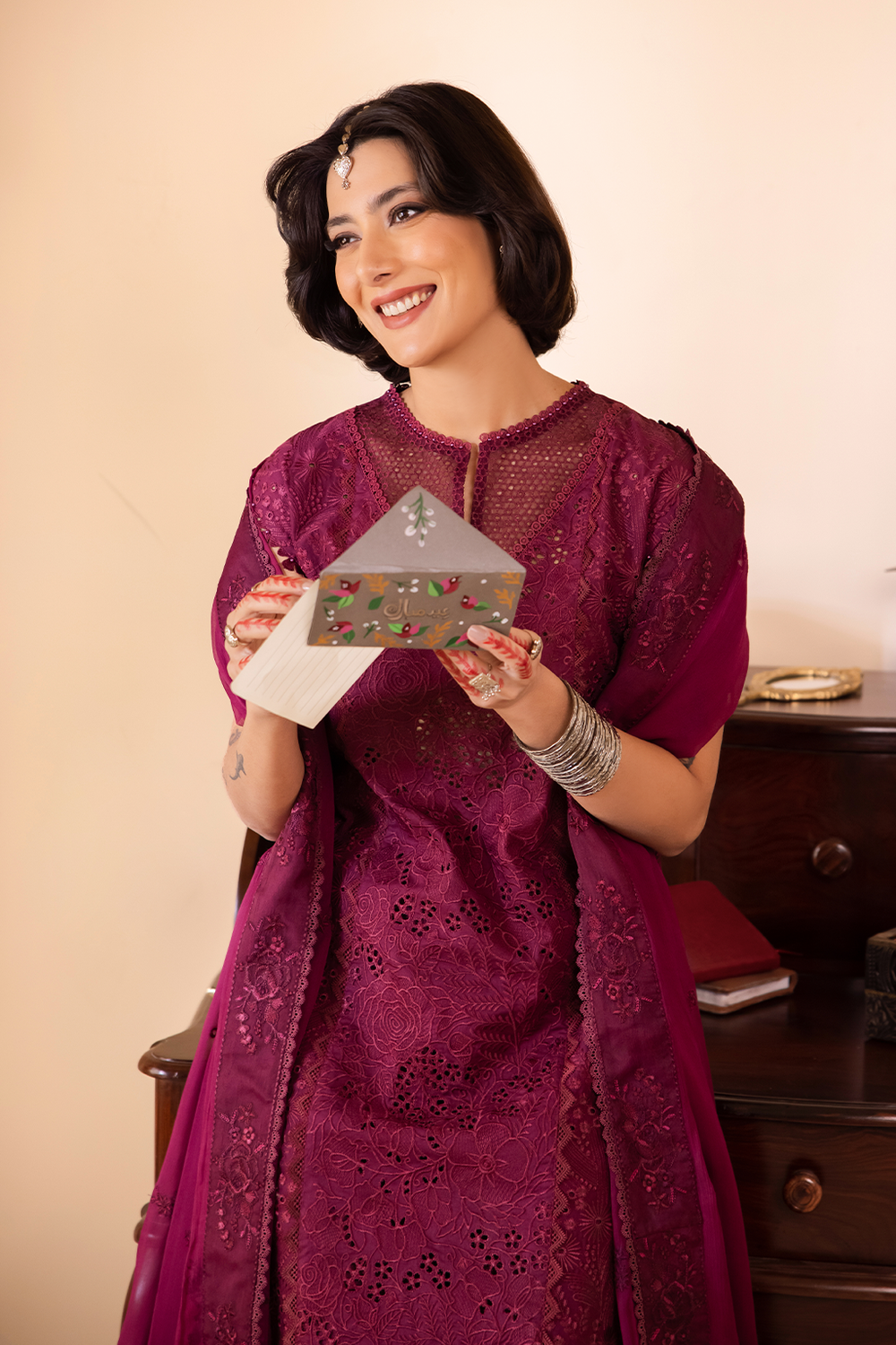 NKG-11  Embroidered Lawn - Iznik