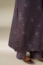 UE-558 Printed Khaddar - Iznik