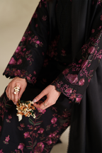 UE-585 Embroidered Khaddar - Iznik