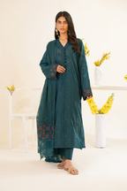 UE-161 Embroidered Lawn - Iznik