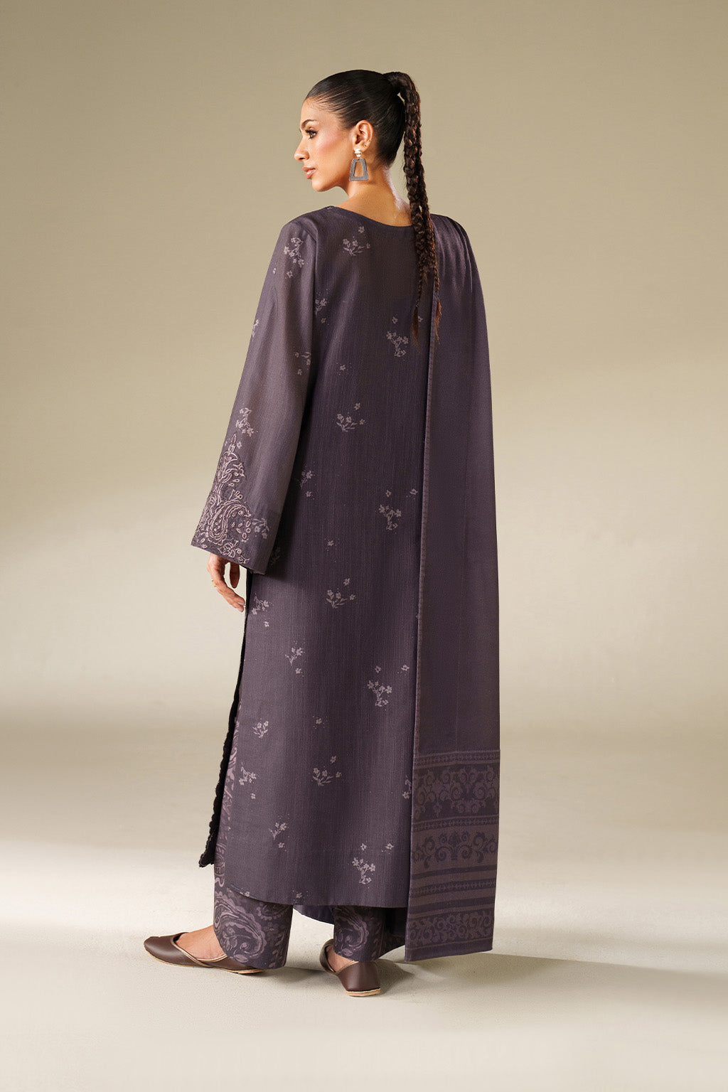 UE-558 Printed Khaddar - Iznik