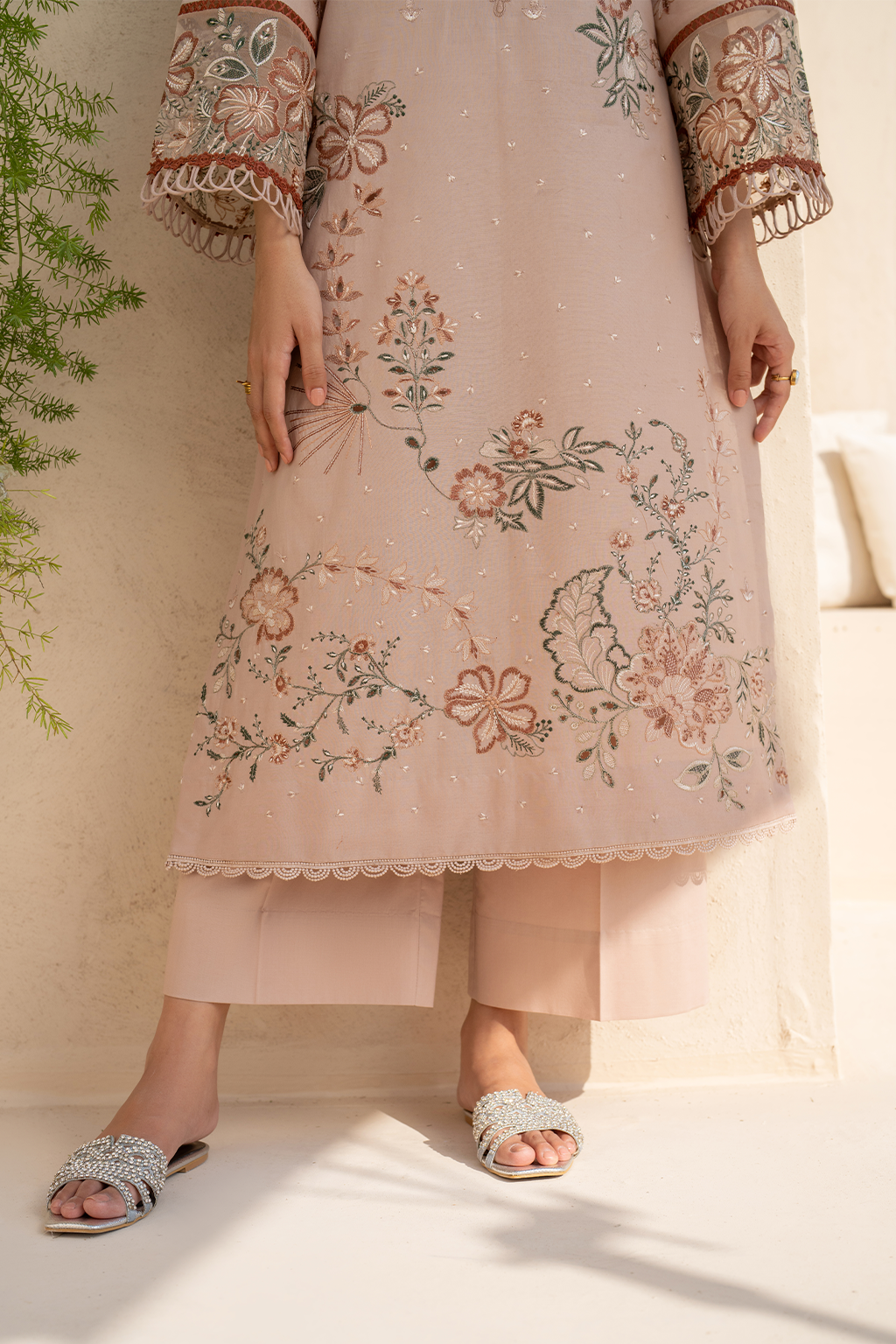 EFL-02 Embroidered Lawn