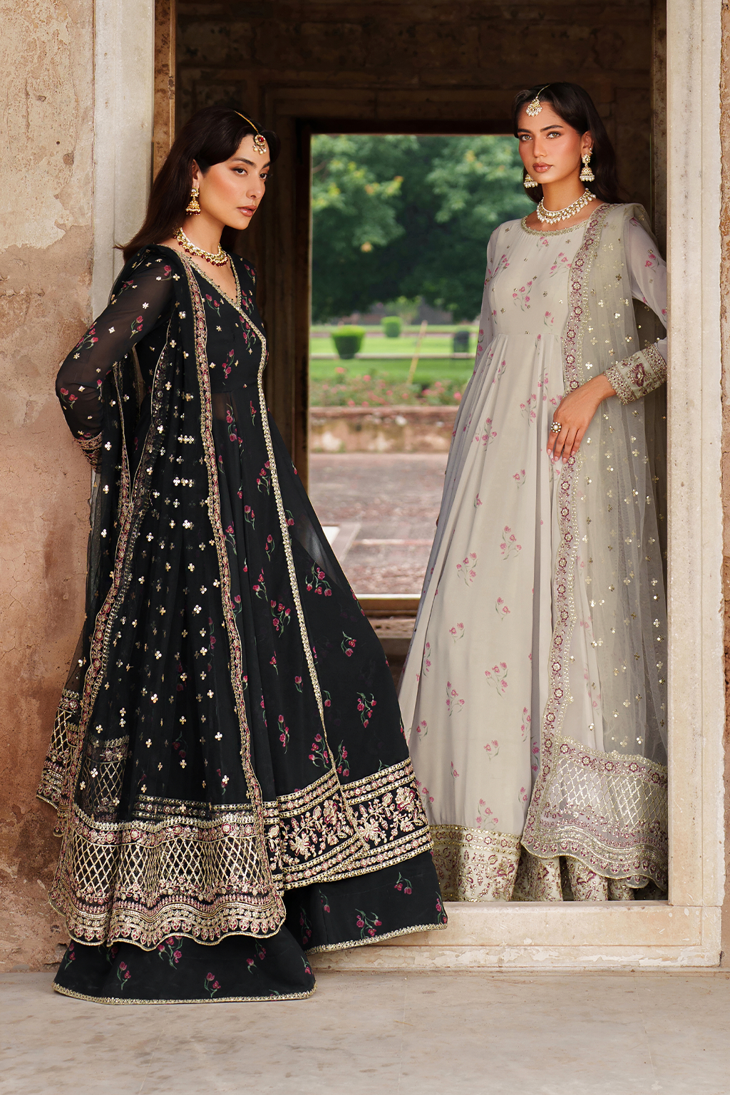 UE-551  Printed Chiffon - Iznik