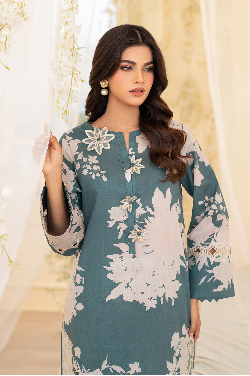 IP-302 Printed Lawn - Iznik