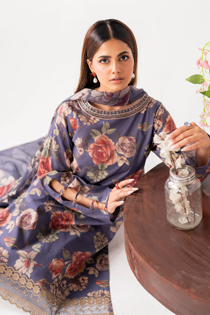 UE-267 Printed Lawn - Iznik