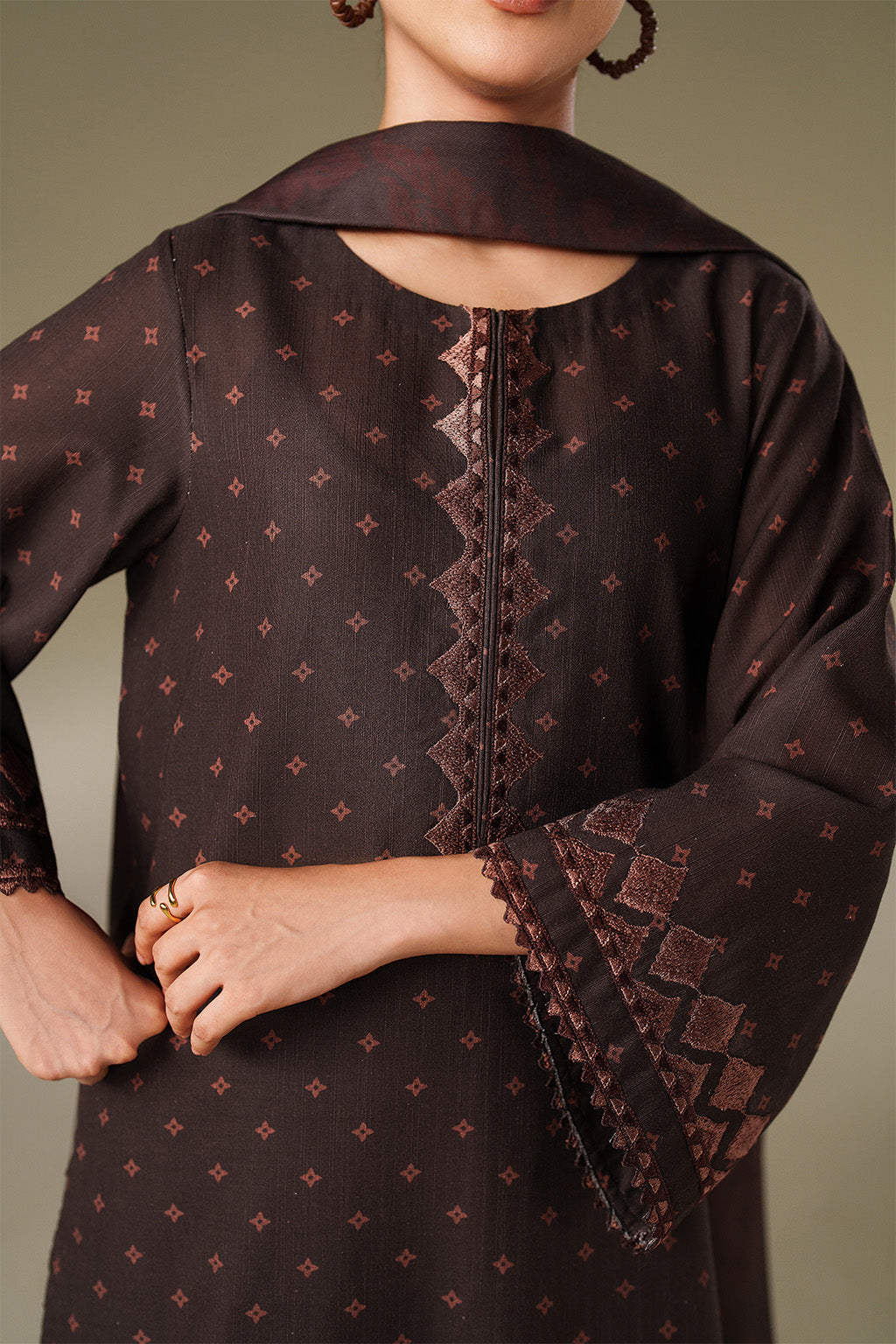 UE-559 Printed Khaddar - Iznik