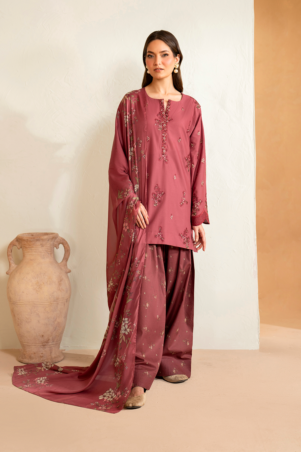UE-469 Printed Lawn Secondary image