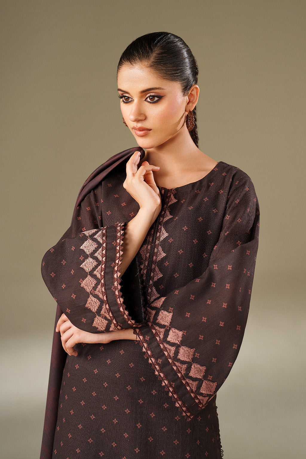 UE-559 Printed Khaddar - Iznik