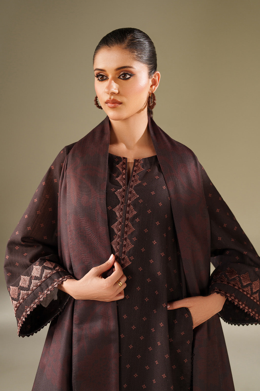 UE-559 Printed Khaddar - Iznik